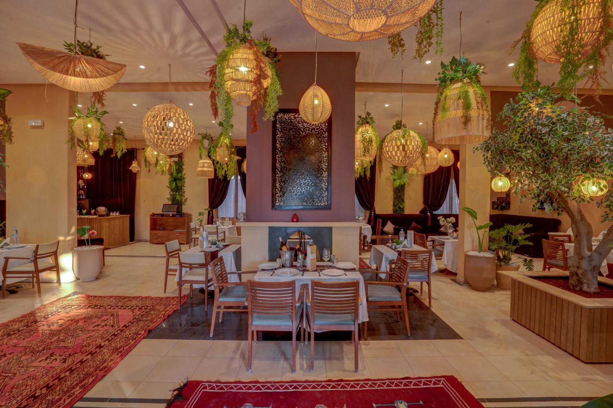 Taj Atlas Wellness Boutique Hôtel&Spa Amizmiz Exterior foto